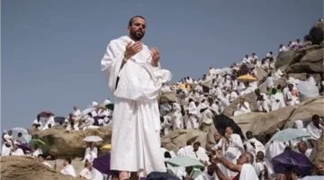 50 تأشيرة حج للعاملين في التعليم.. شروط ومستندات التقديم المفصلة